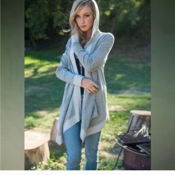 evy’s tree. The Nicole. Size XL - Picture 4 of 4